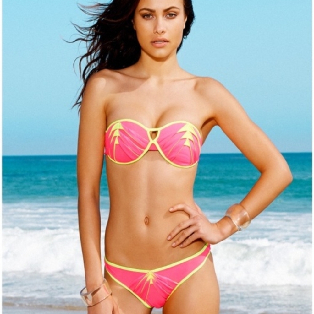 Beach bunny Luna bikini  XL